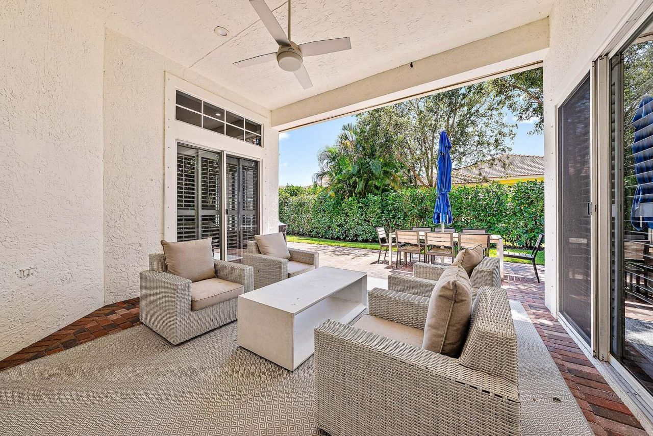 102 Via Santa Cruz, Jupiter, FL 33458 Photo