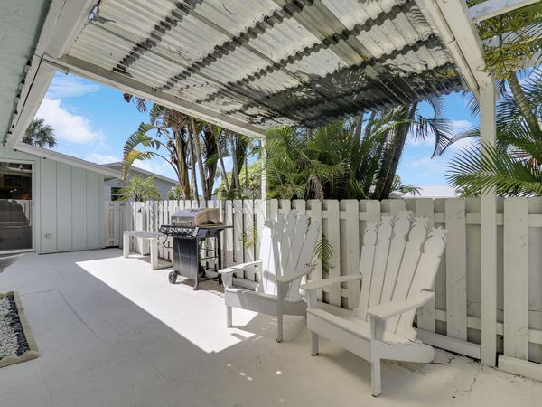 1329 Chippewa Street, Jupiter, FL 33458