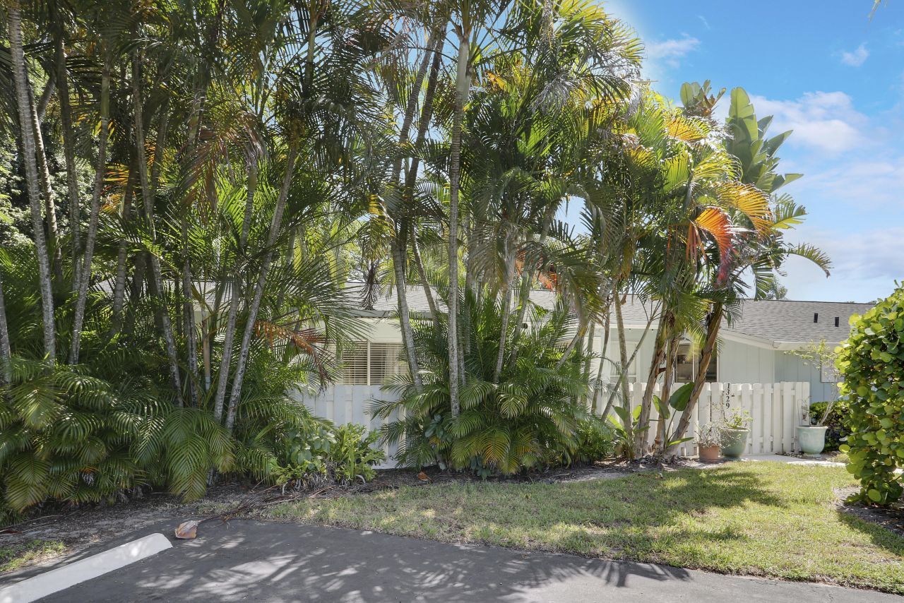 1329 Chippewa Street, Jupiter, FL 33458 Photo