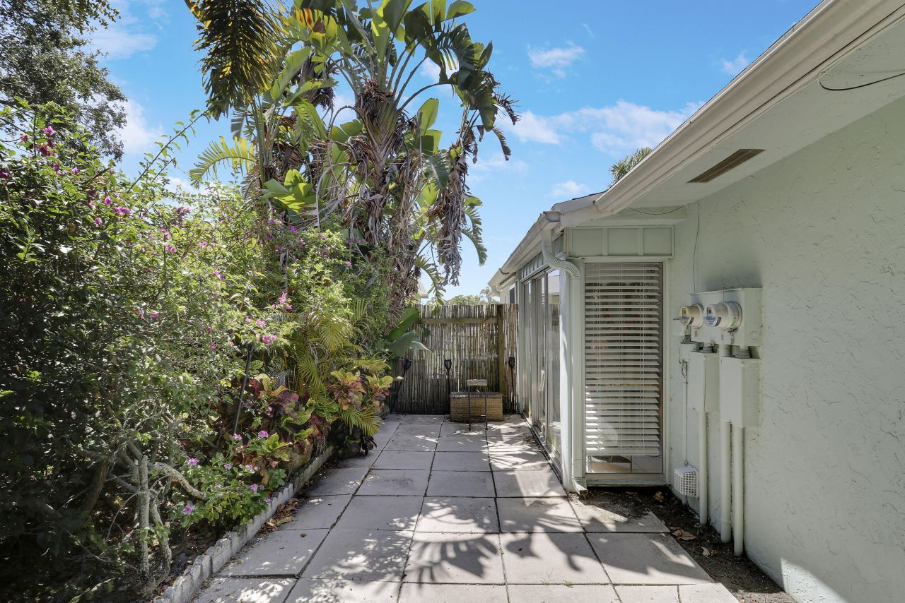 1329 Chippewa Street, Jupiter, FL 33458 Photo
