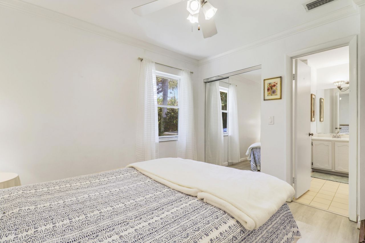 1329 Chippewa Street, Jupiter, FL 33458 Photo