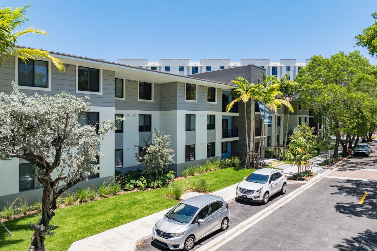 5961 SW 68th Street, Unit 602, South Miami, FL 33143 Photo