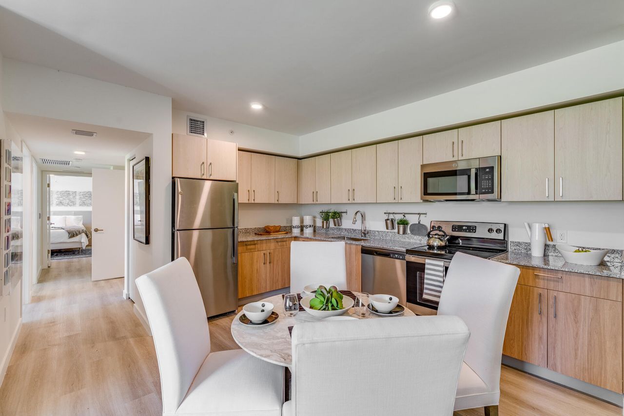 5961 SW 68th Street, Unit B302, South Miami, FL 33143 Photo