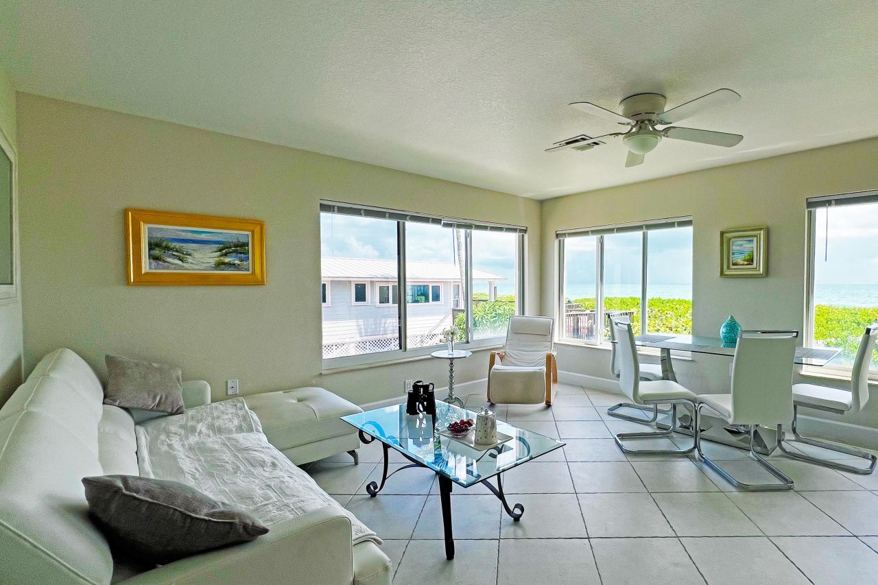 3541 NE Ocean Boulevard, Unit 4, Jensen Beach, FL 34957 Photo
