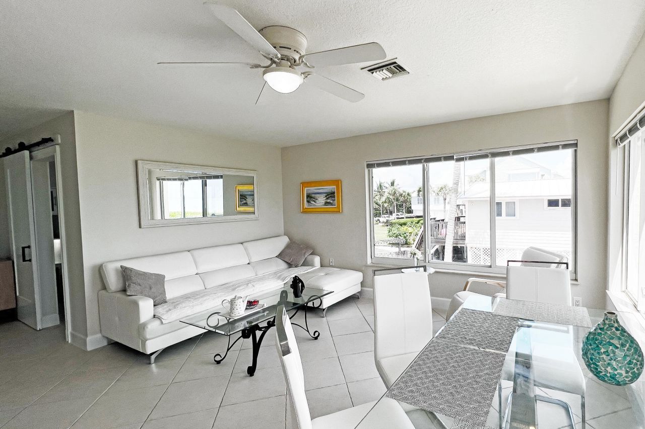 3541 NE Ocean Boulevard, Unit 4, Jensen Beach, FL 34957 Photo