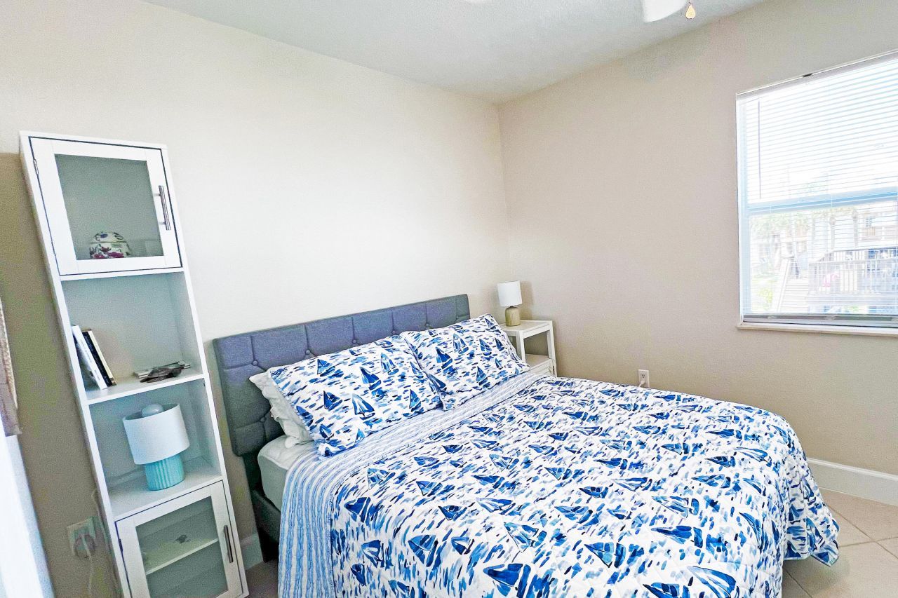 3541 NE Ocean Boulevard, Unit 4, Jensen Beach, FL 34957 Photo