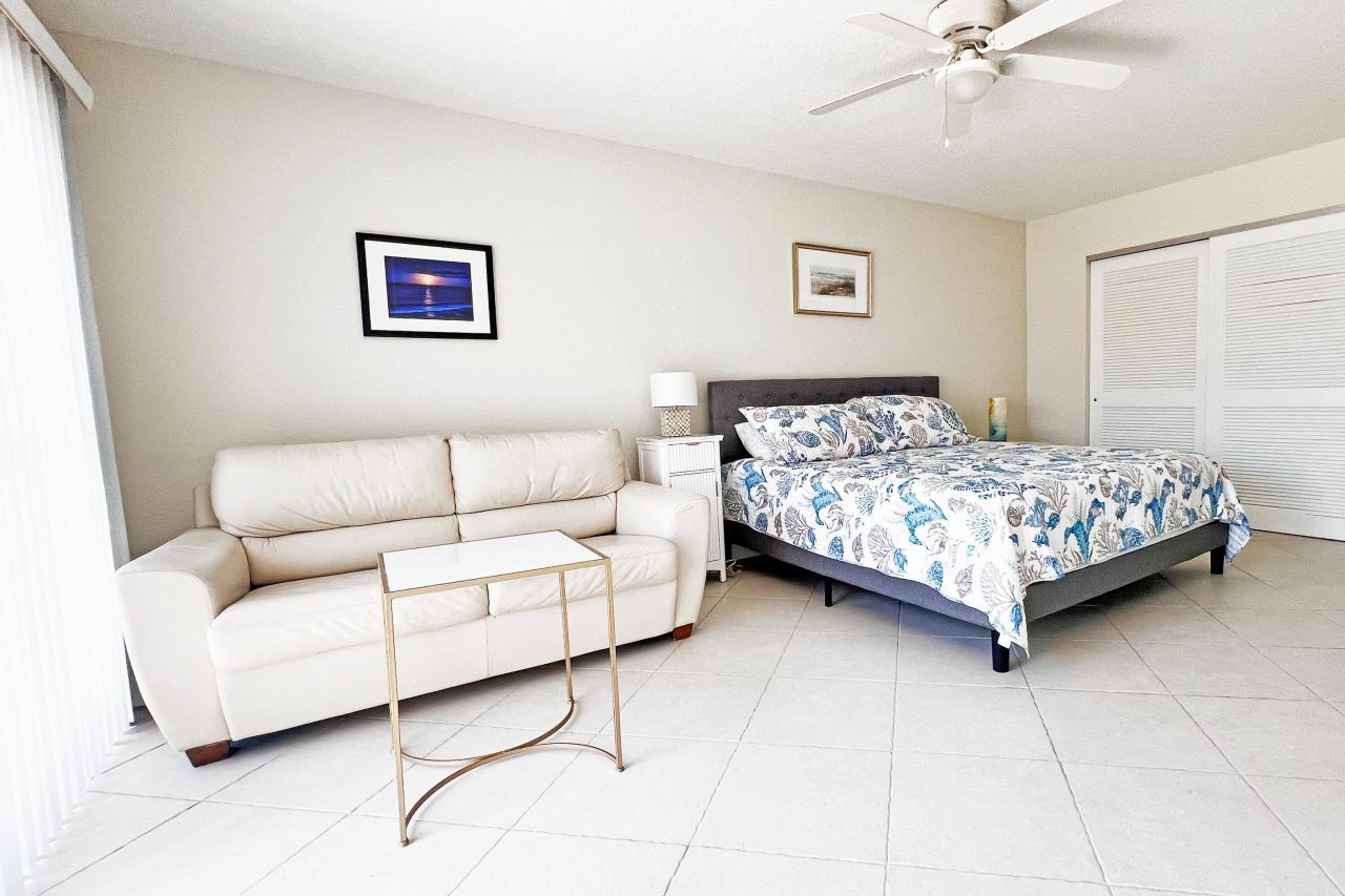 3541 NE Ocean Boulevard, Unit 4, Jensen Beach, FL 34957 Photo