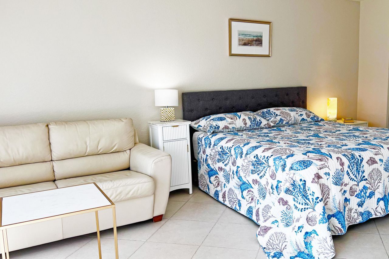 3541 NE Ocean Boulevard, Unit 4, Jensen Beach, FL 34957 Photo