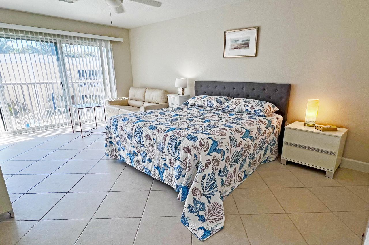 3541 NE Ocean Boulevard, Unit 4, Jensen Beach, FL 34957 Photo