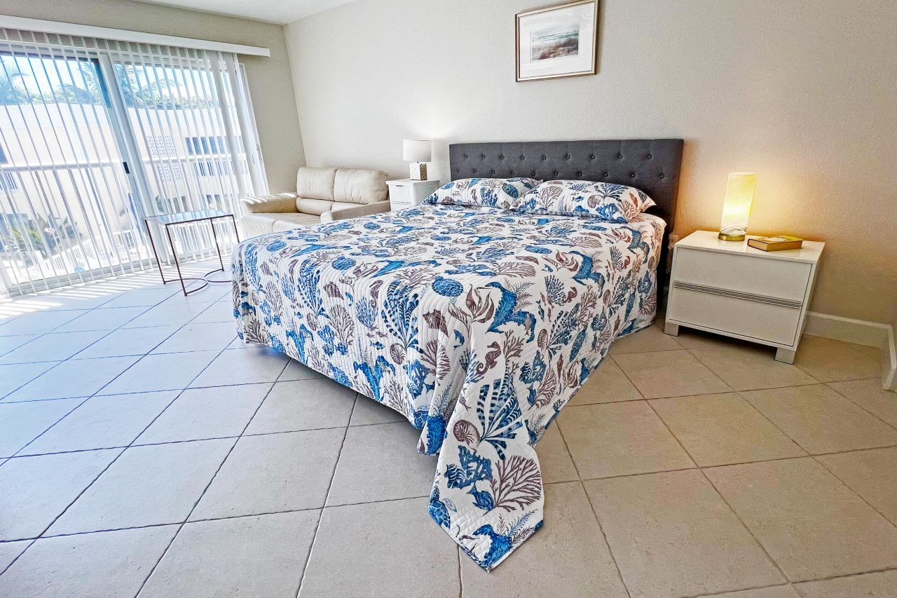 3541 NE Ocean Boulevard, Unit 4, Jensen Beach, FL 34957 Photo
