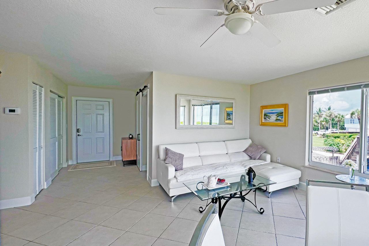 3541 NE Ocean Boulevard, Unit 4, Jensen Beach, FL 34957 Photo