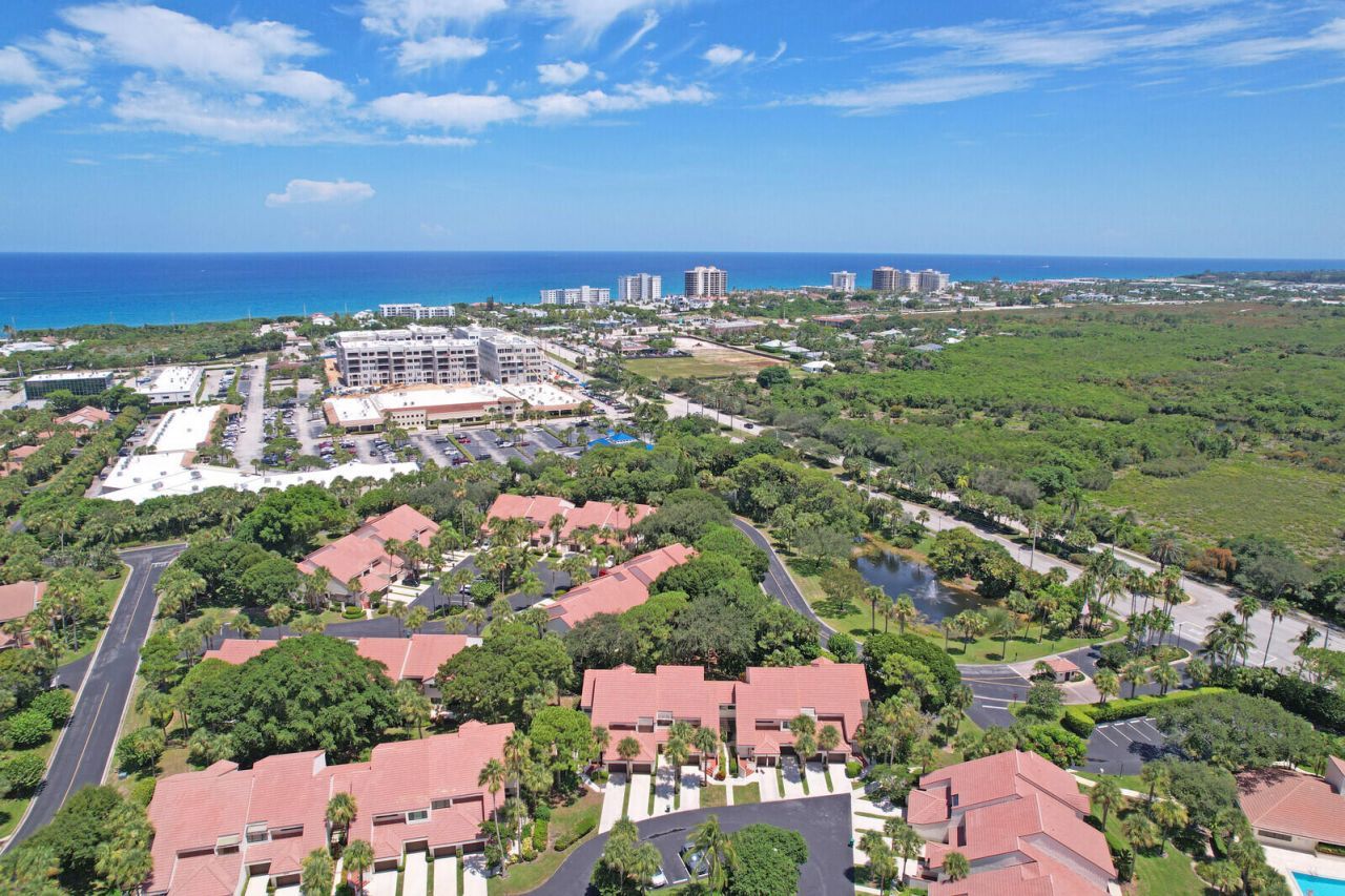 204 Sea Oats Drive, Unit F, Juno Beach, FL 33408 Photo