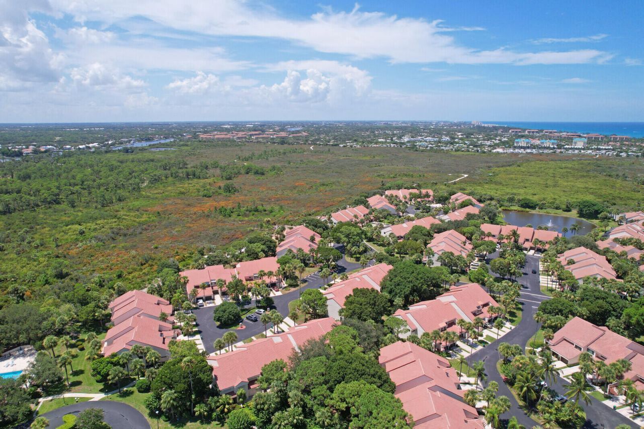 204 Sea Oats Drive, Unit F, Juno Beach, FL 33408 Photo
