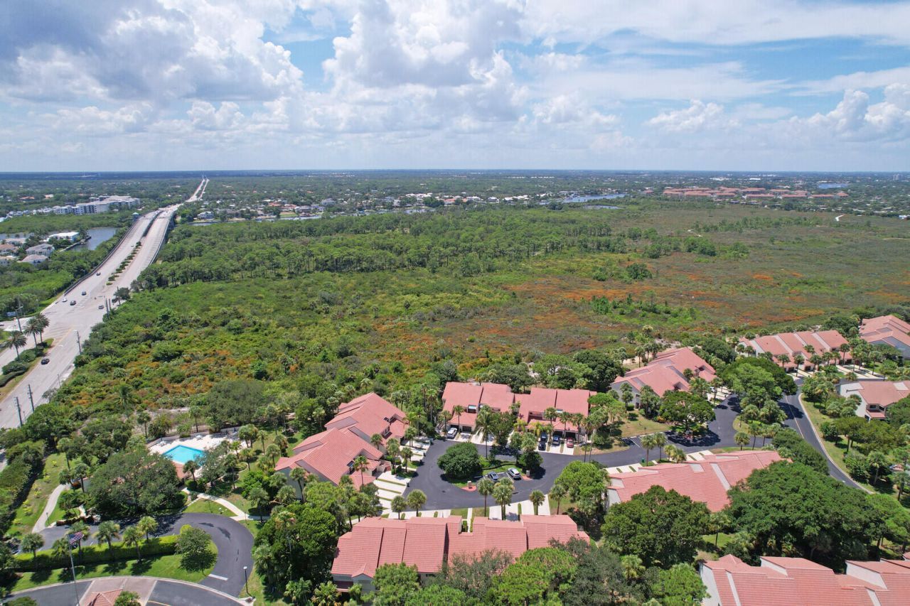 204 Sea Oats Drive, Unit F, Juno Beach, FL 33408 Photo