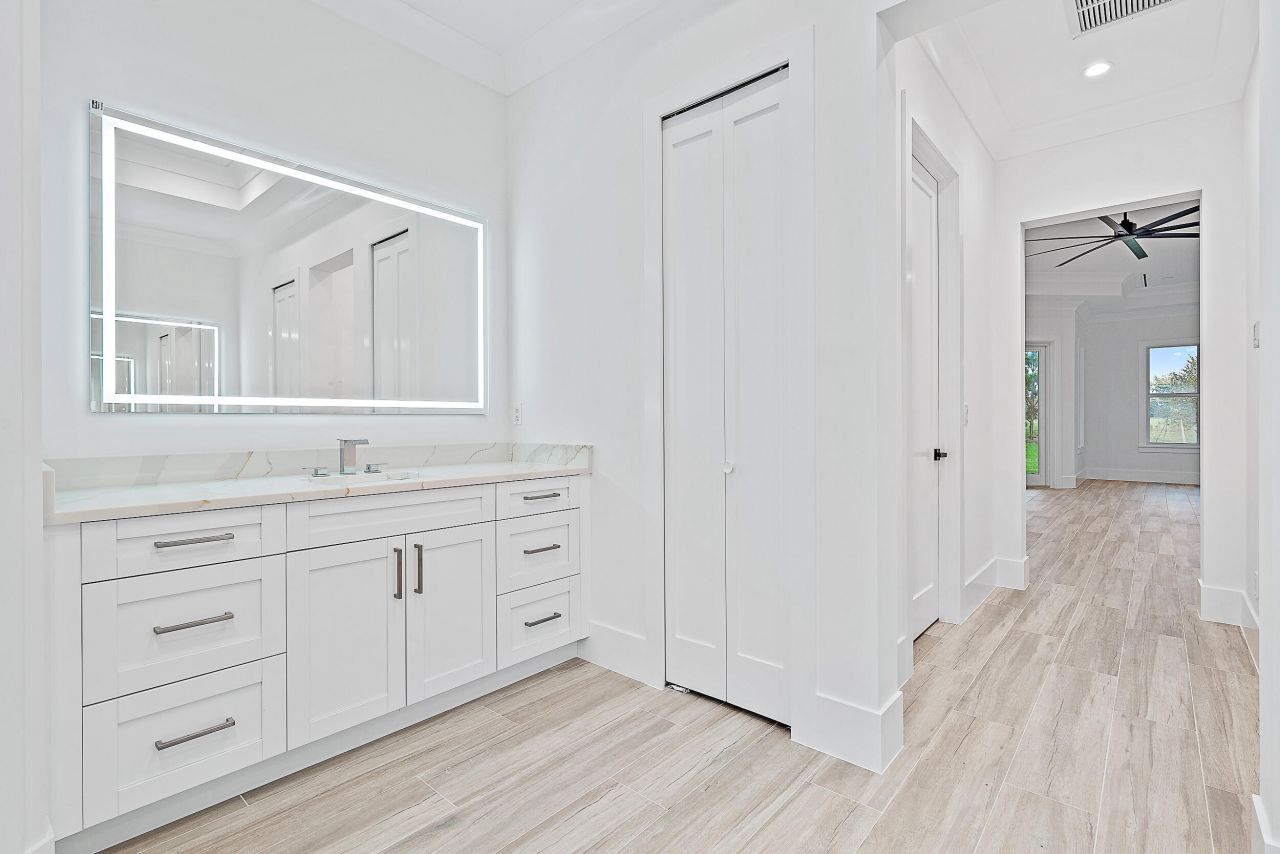 18211 SE Old Trail Drive W, Jupiter, FL 33478 Photo