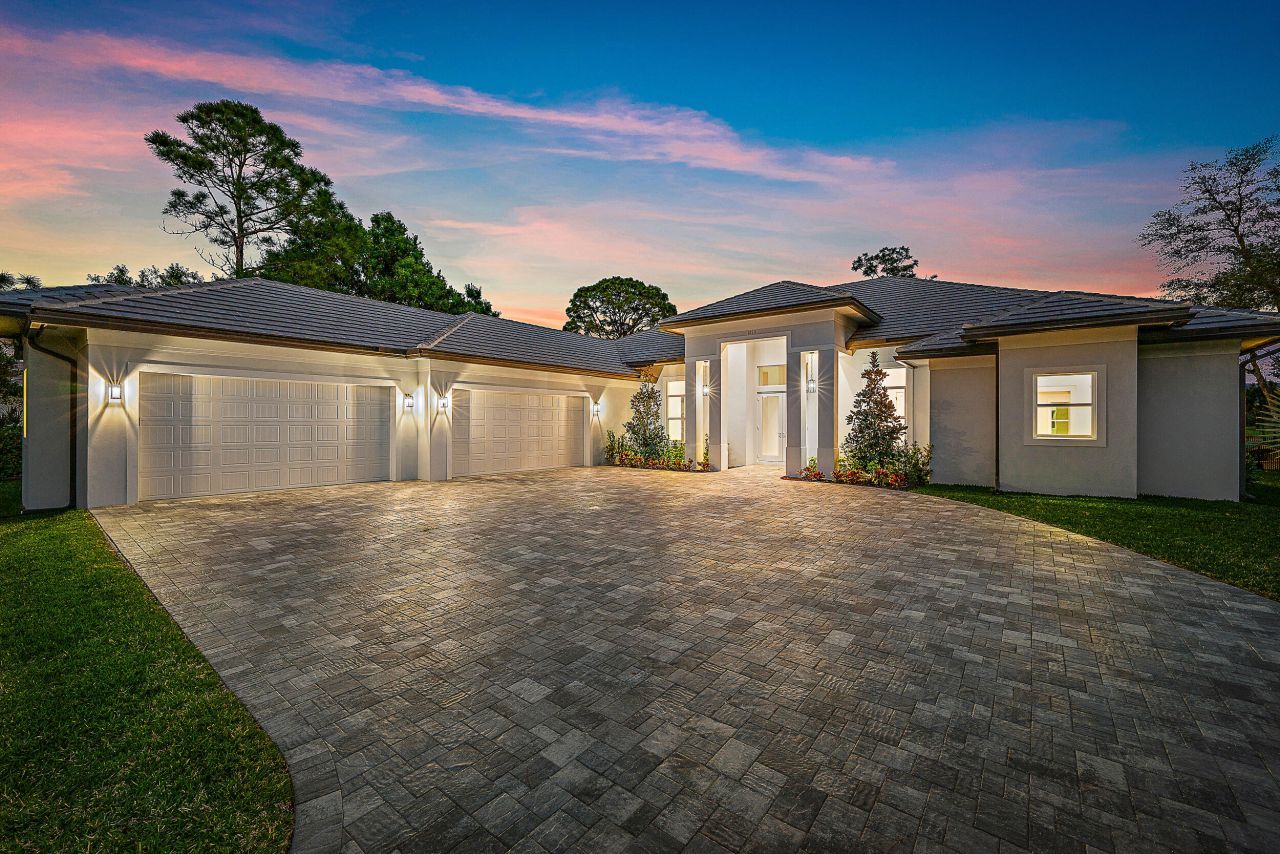 18211 SE Old Trail Drive W, Jupiter, FL 33478 Photo