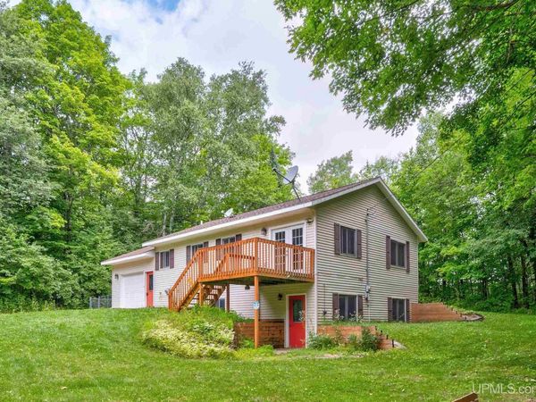 7875 Florence Drive, Lakefield Twp, MI 49853