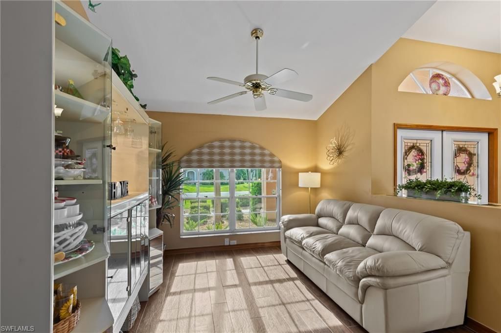 2515 SE 19th Ave, Cape Coral, FL 33904 Photo