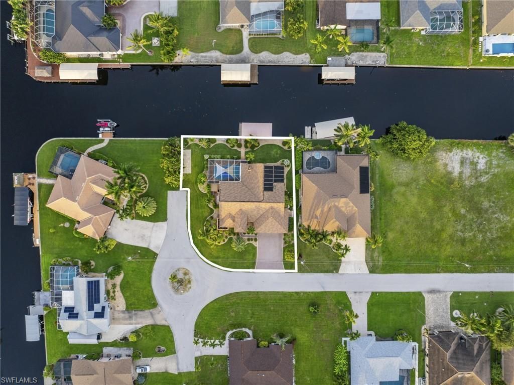 2515 SE 19th Ave, Cape Coral, FL 33904 Photo