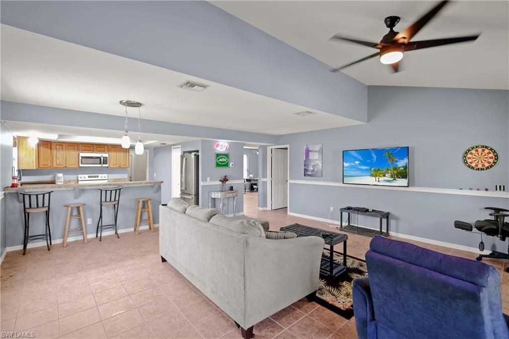 1834 NW 5th Pl, Cape Coral, FL 33993 Photo