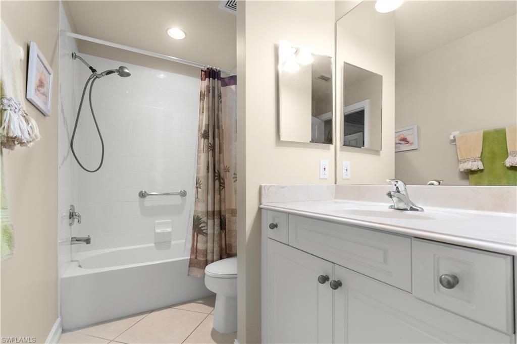 10510 Amiata Way, Unit 402, Fort Myers, FL 33913 Photo