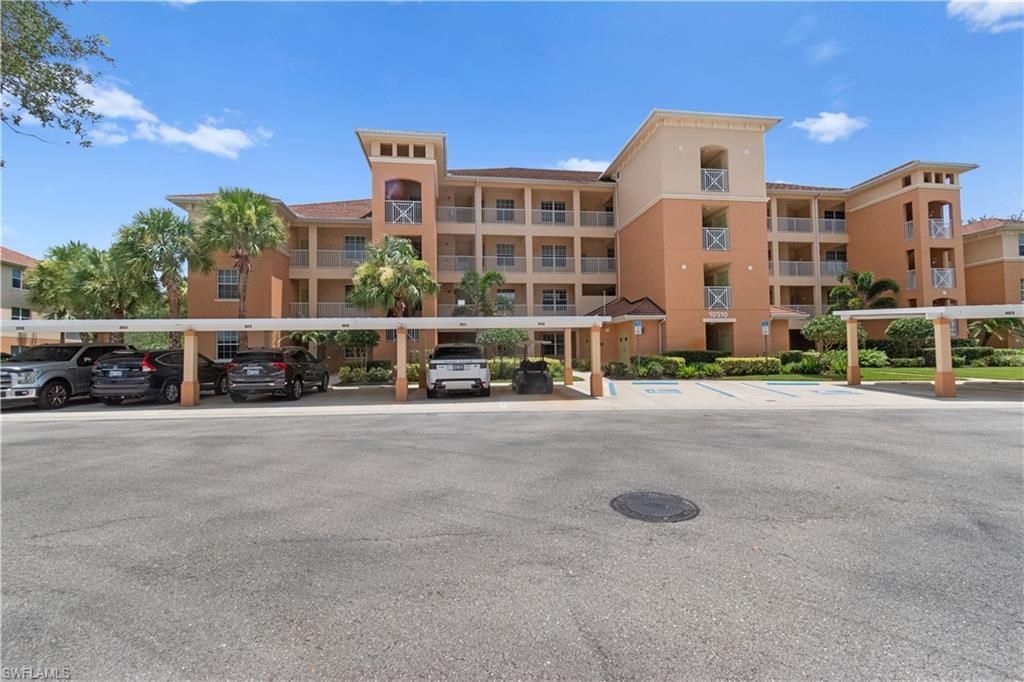 10510 Amiata Way, Unit 402, Fort Myers, FL 33913 Photo