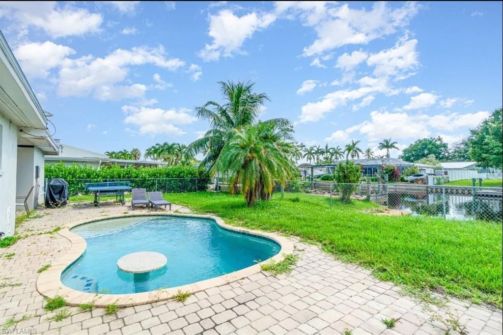 203 Kingston Dr, Fort Myers, FL 33905 Photo