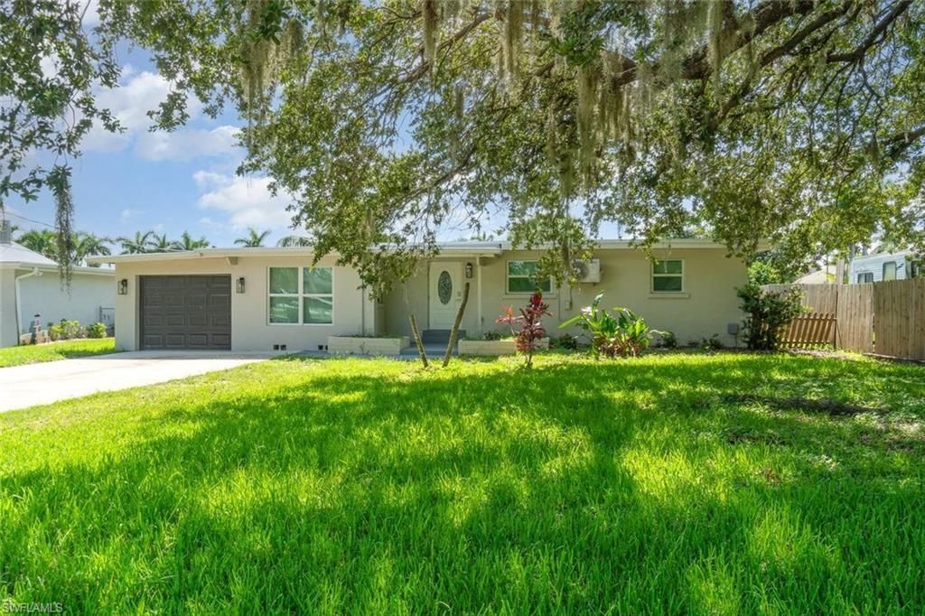 203 Kingston Dr, Fort Myers, FL 33905 Photo