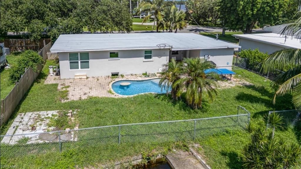 203 Kingston Dr, Fort Myers, FL 33905 Photo
