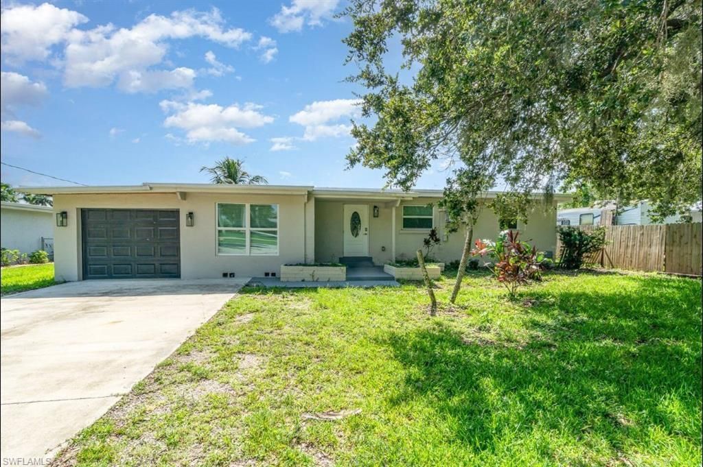 203 Kingston Dr, Fort Myers, FL 33905 Photo