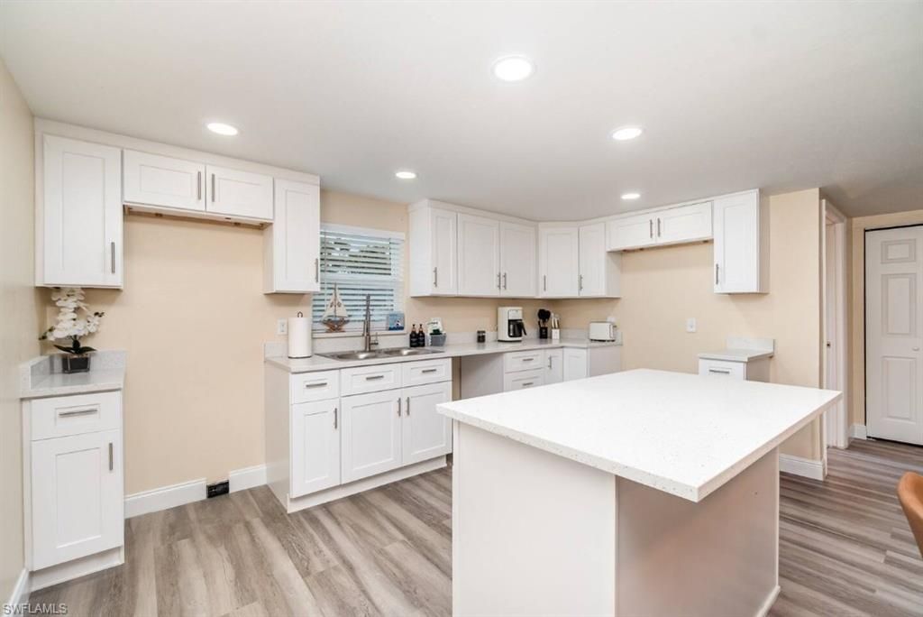 203 Kingston Dr, Fort Myers, FL 33905 Photo