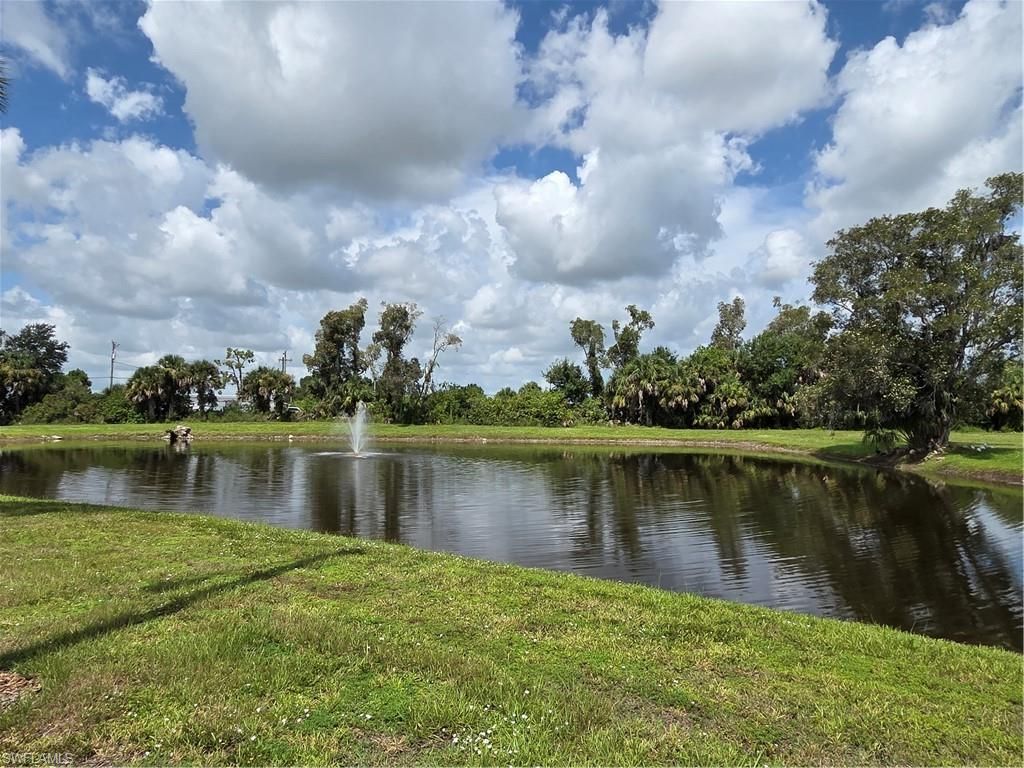 963 Idle Way Dr, North Fort Myers, FL 33917 Photo