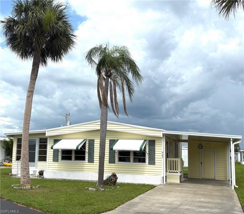 963 Idle Way Dr, North Fort Myers, FL 33917 Photo