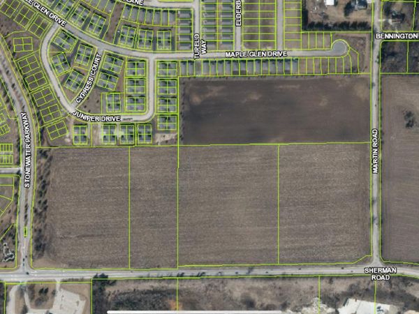 6447 W IL Rt 120 Parkway, McHenry, IL 60050