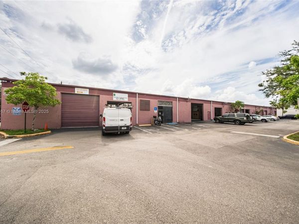 1375 NW 65TH AV, Plantation, FL 33313