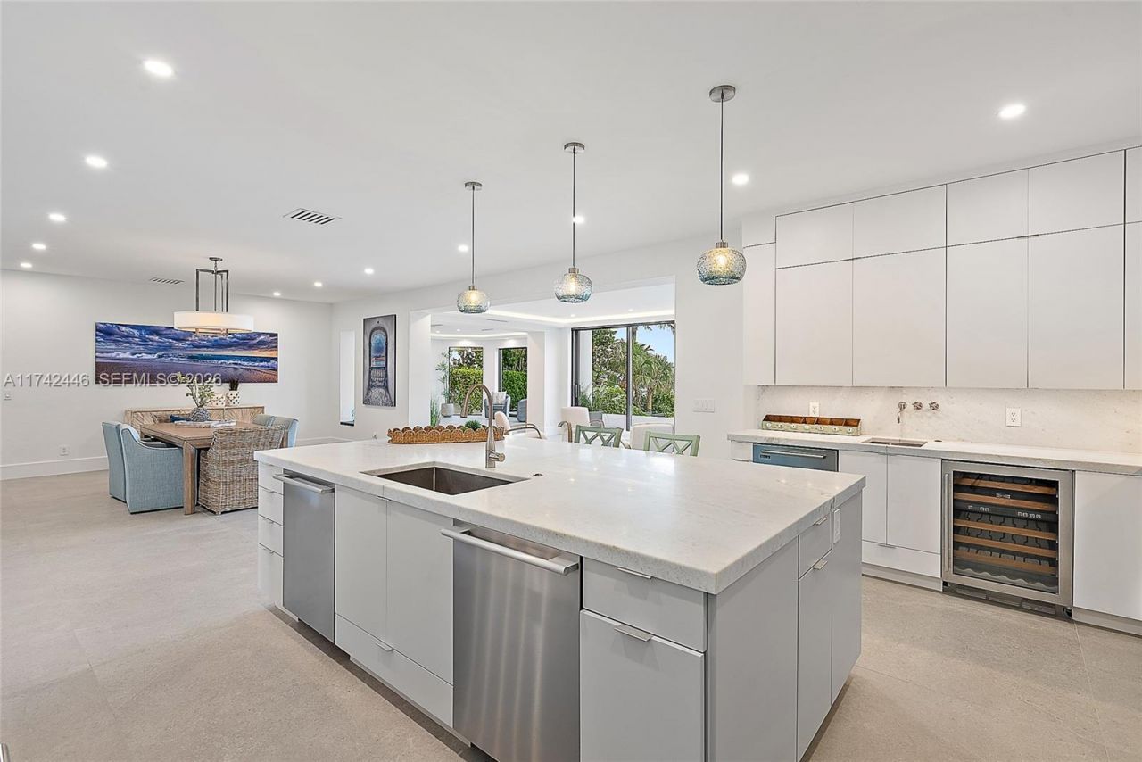 22 Ocean Dr, Jupiter Inlet Colony, FL 33469 Photo