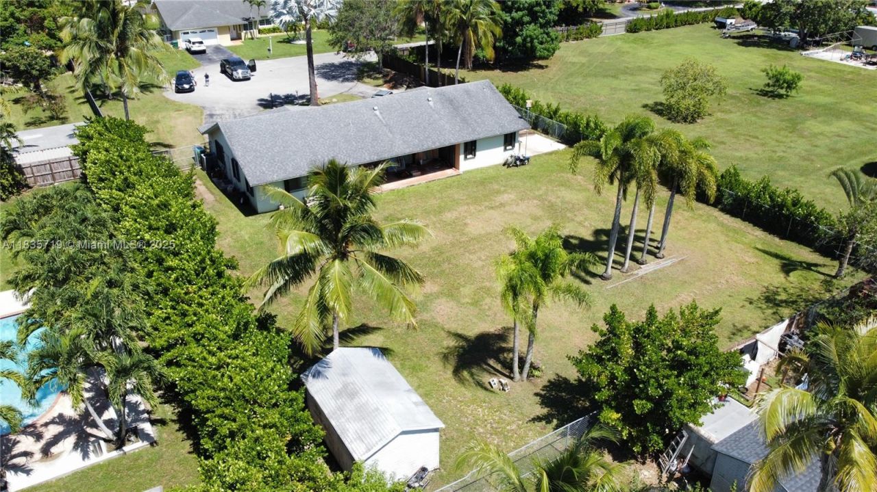 28242 SW 163rd Ct, Homestead, FL 33033 Photo