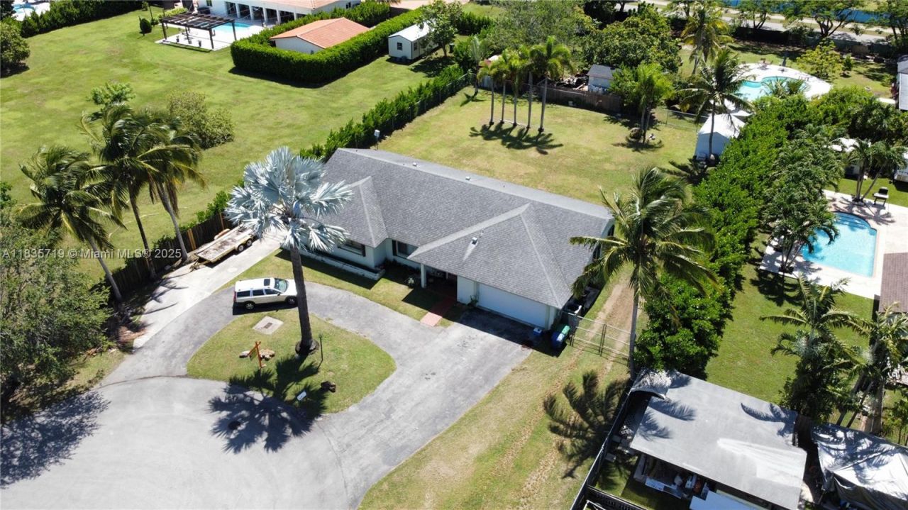 28242 SW 163rd Ct, Homestead, FL 33033 Photo