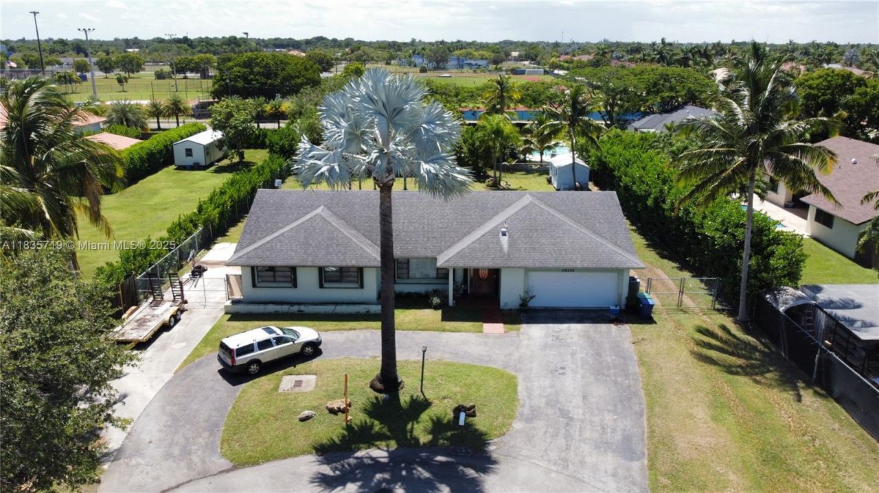 28242 SW 163rd Ct, Homestead, FL 33033 Photo