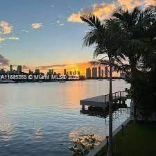 93 Palm Ave, Miami Beach, FL 33139 Photo