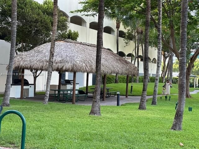 19501 W Country Club Dr, Unit 1712, Aventura, FL 33180 Photo