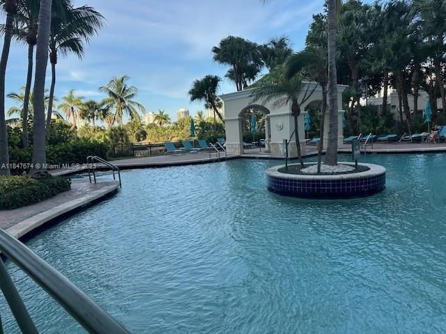 19501 W Country Club Dr, Unit 1712, Aventura, FL 33180 Photo