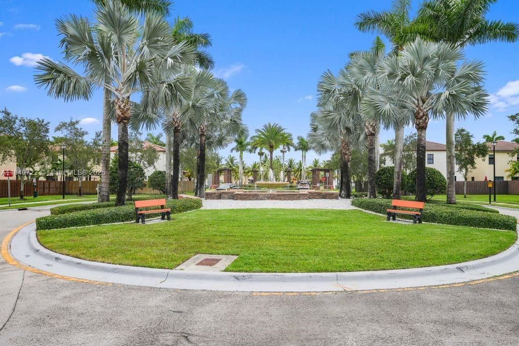 10016 NW 89th Ter, Doral, FL 33178 Photo