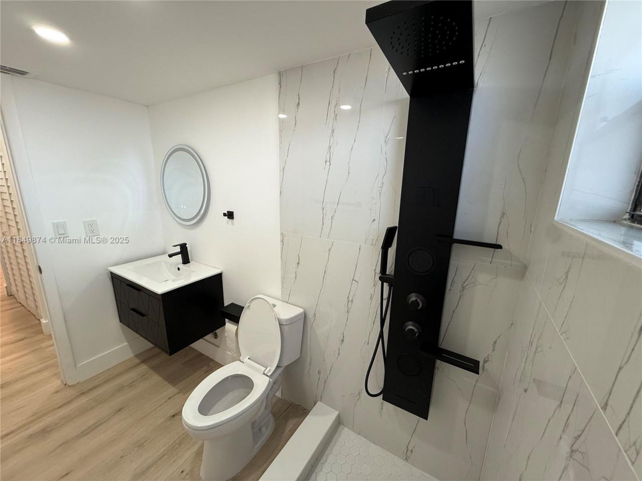 7950 W Mcnab Rd, Unit 102, Tamarac, FL 33321 Photo