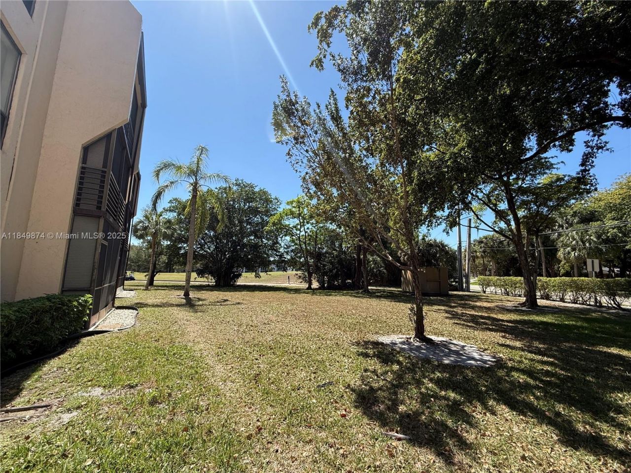 7950 W Mcnab Rd, Unit 102, Tamarac, FL 33321 Photo