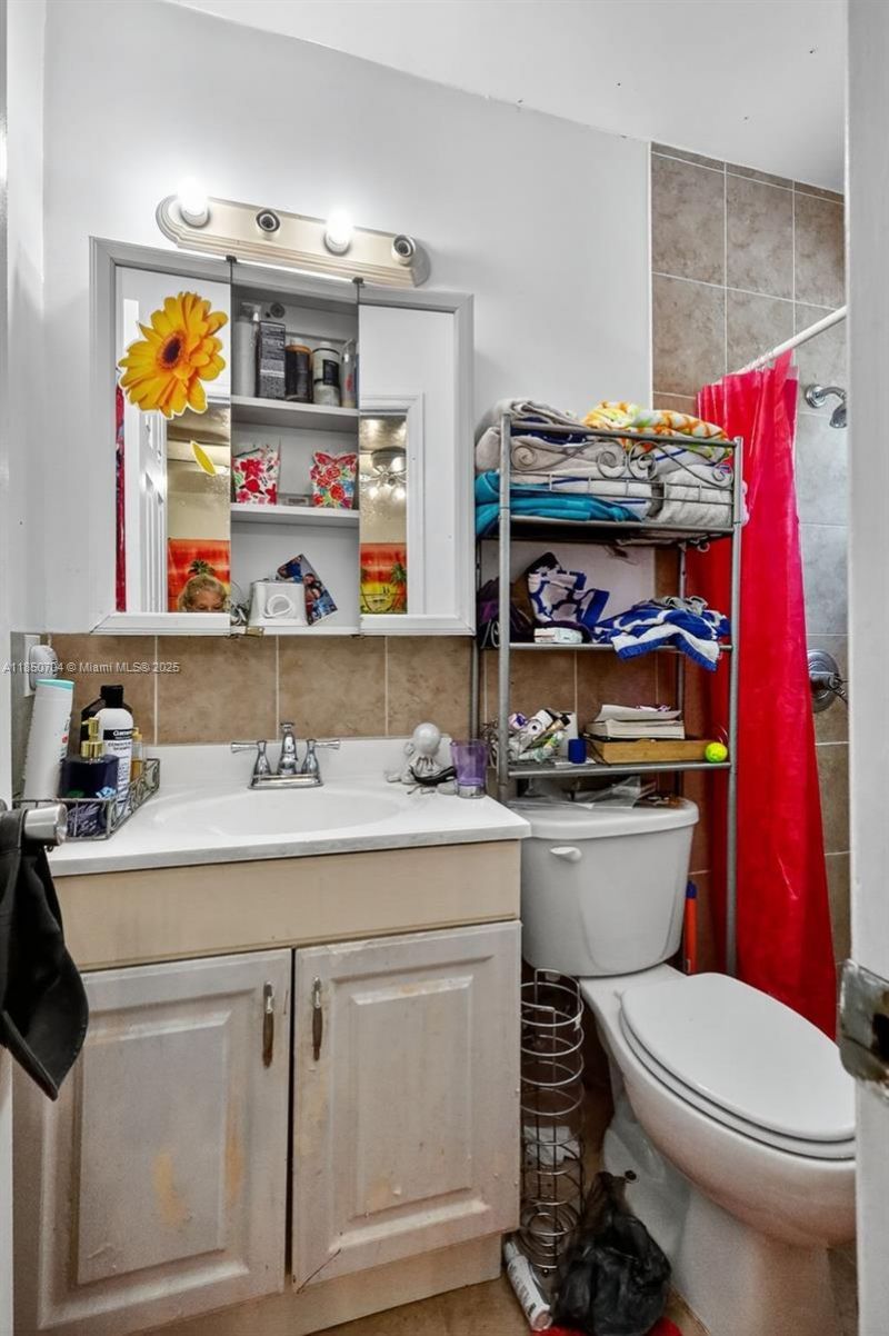 Please Call For Address, Miami, FL 33179 Photo