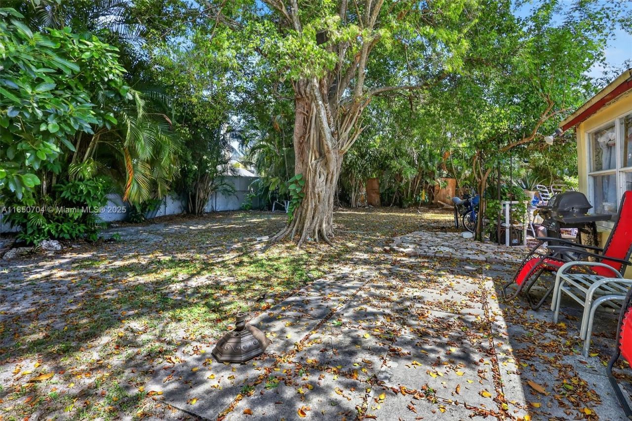 Please Call For Address, Miami, FL 33179 Photo