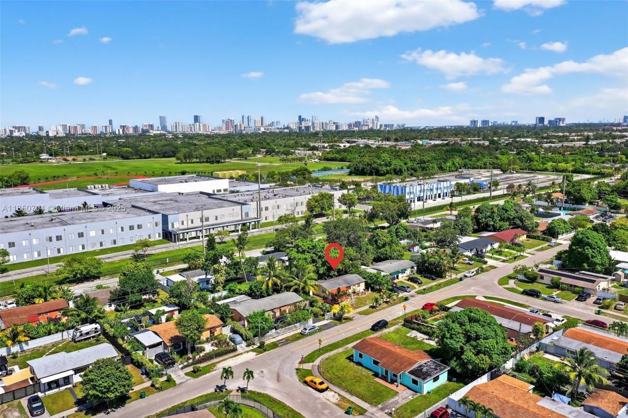 Please Call For Address, Miami, FL 33179 Photo