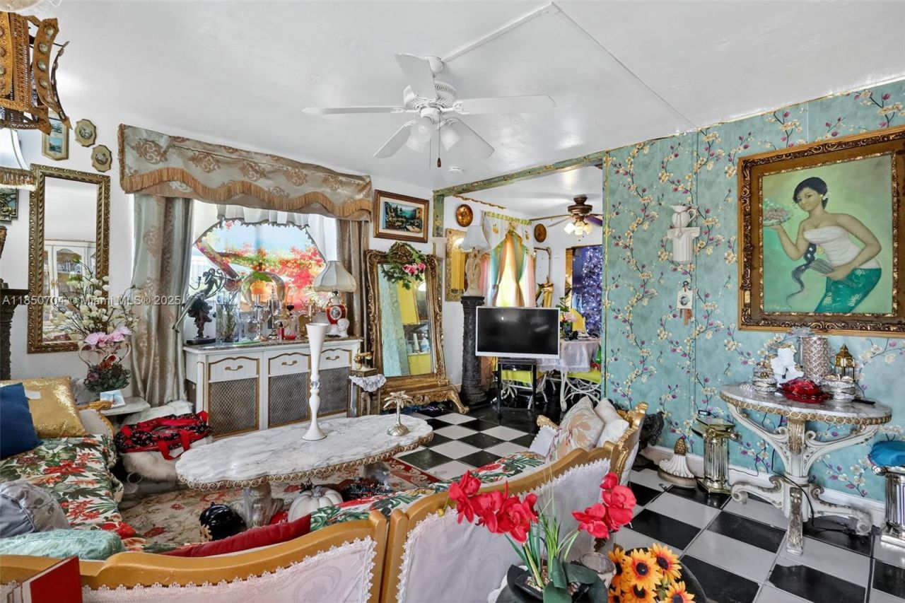 Please Call For Address, Miami, FL 33179 Photo