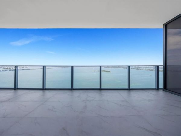 700 NE 24 Street, Unit 2306, Miami, FL 33137